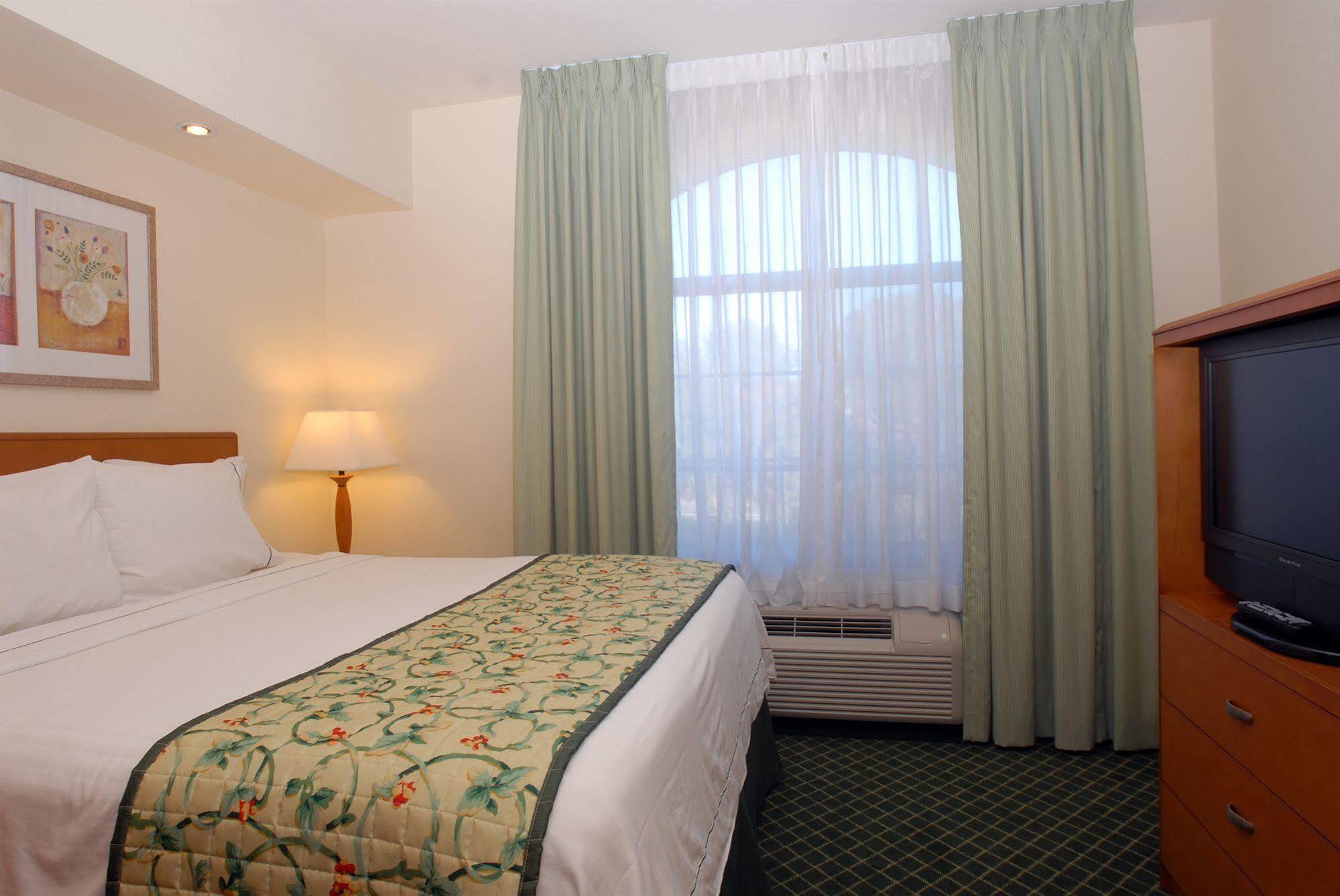 Fairfield Inn & Suites Temecula Phòng bức ảnh