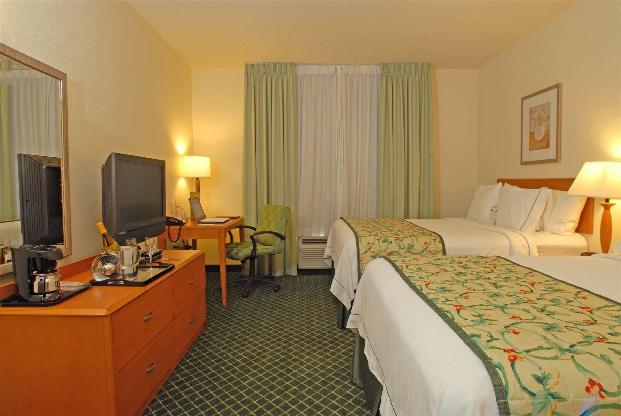 Fairfield Inn & Suites Temecula Ngoại thất bức ảnh